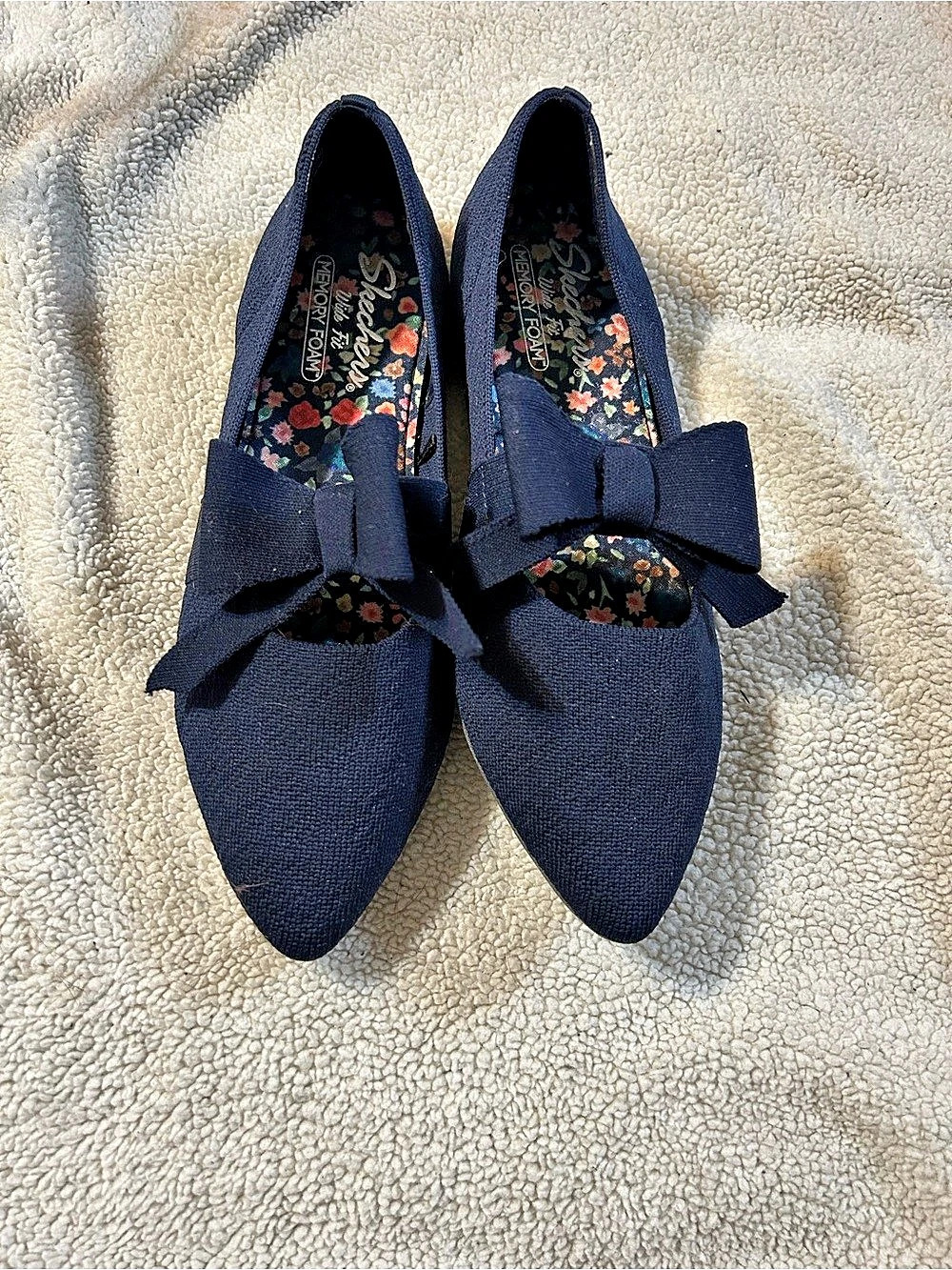Skechers Cleo Point Bow Flats Blue